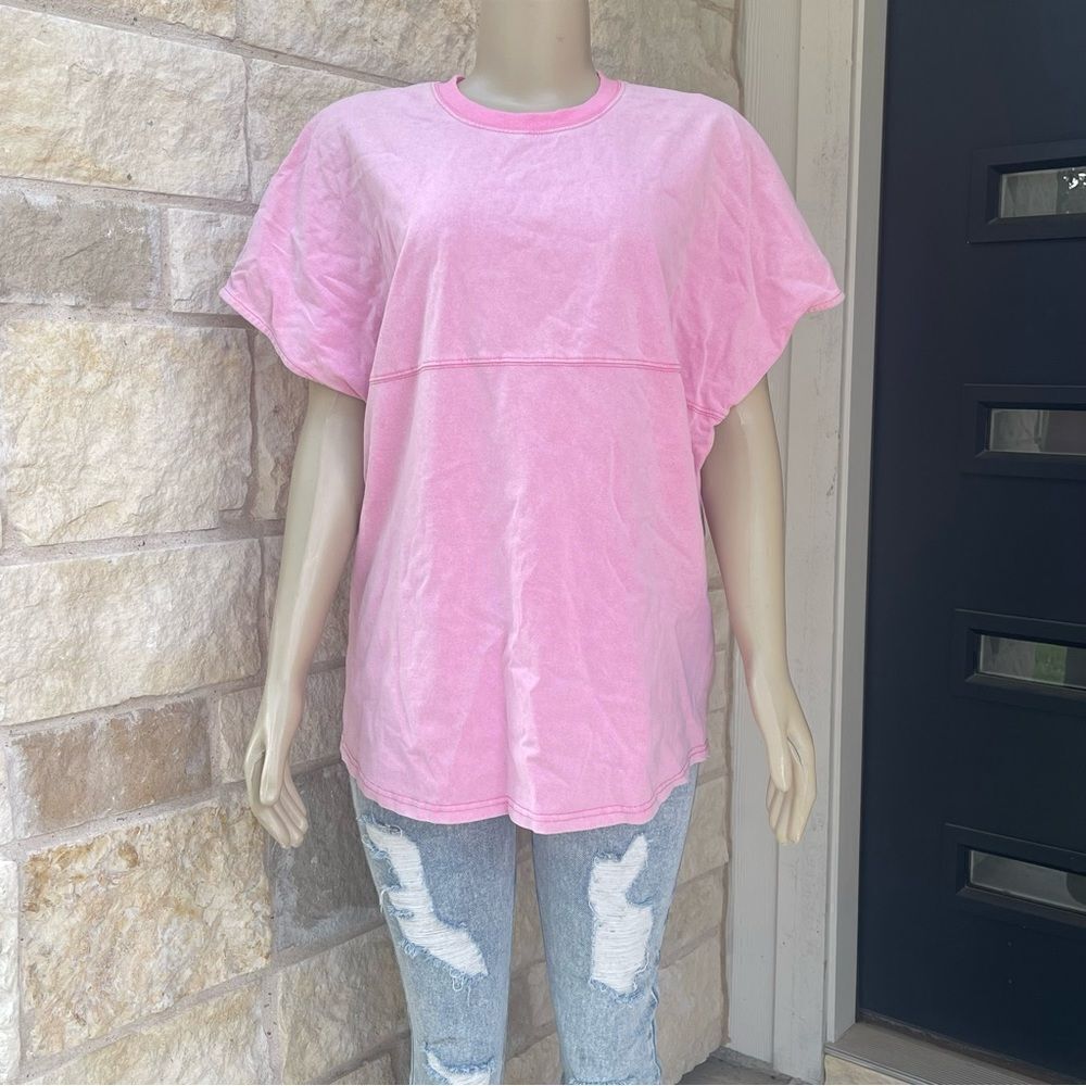 NWT Boutique Pink Short Sleeve Tee‎ Fantastic Fawn Womens Sz Large